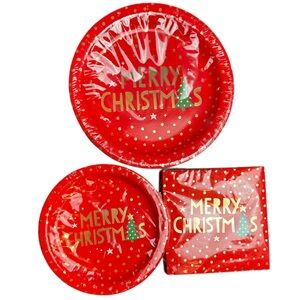 Clementine - ‘Merry Christmas’ Paper plates & napkin bundle. NWT. Firm!